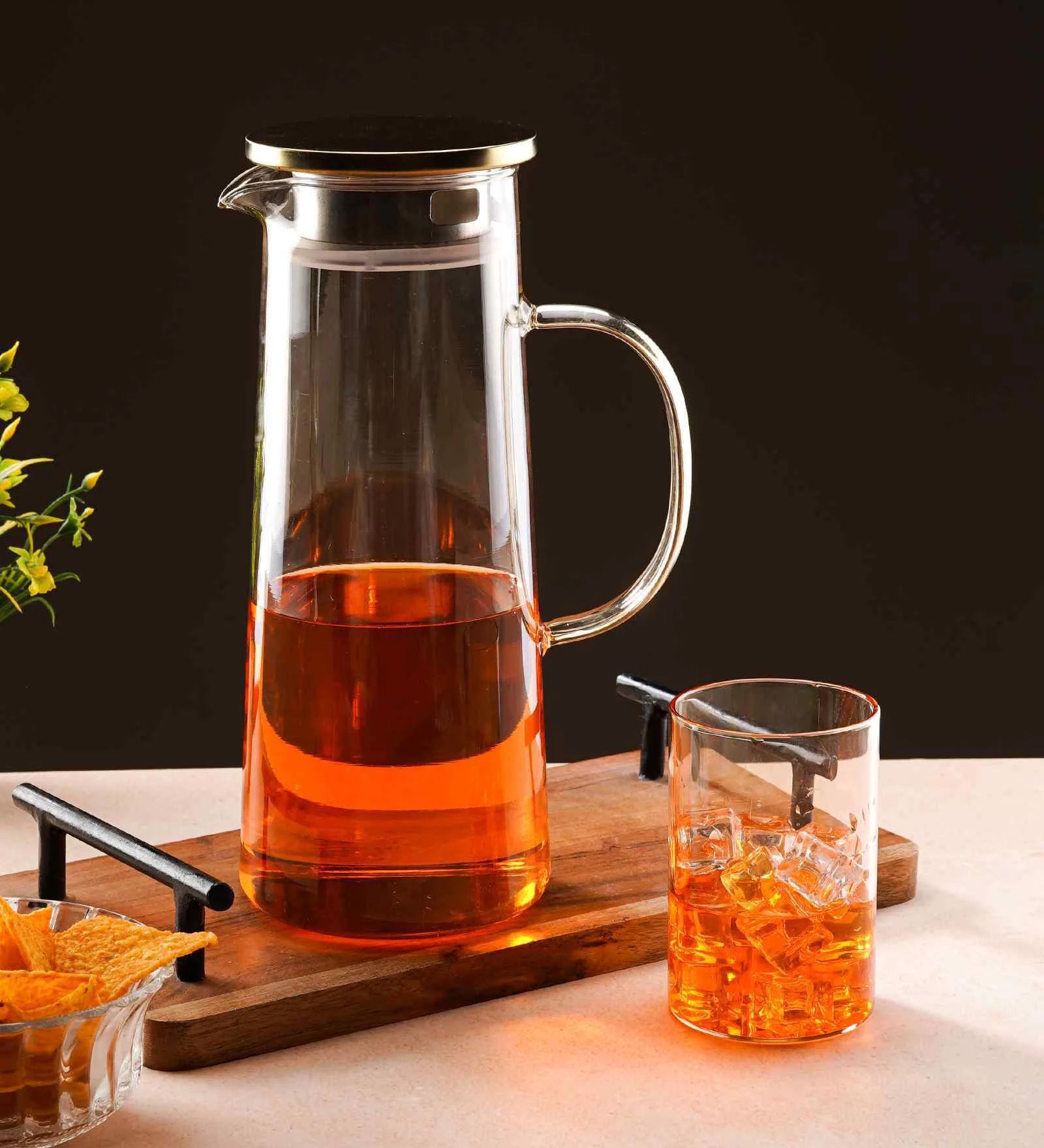 borocilicate-water-jug-set-in-gold-colour-with-1-jug-6-glasses-borocilicate-water-jug-set-in-gold-co-hqelc3